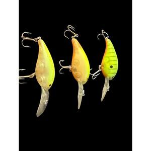 Vintage Crankbait Fishing Lure Lot (3) Chartreuse Yellow Green Hard Baits Treble